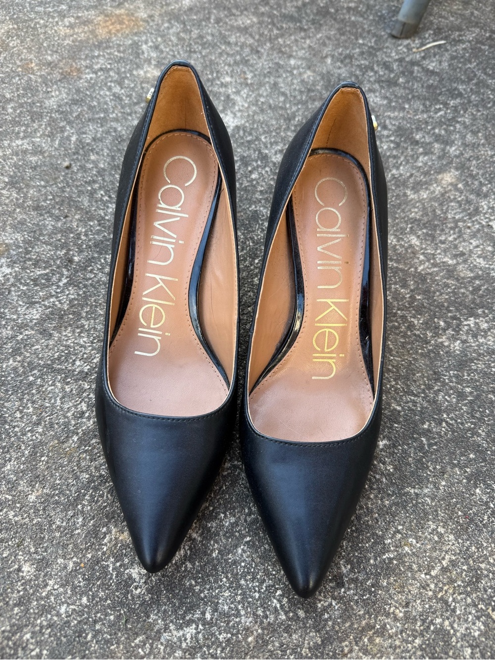 Calvin Klein Black Pointed-Toe Black Pumps
